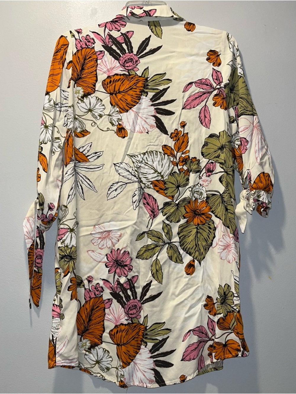 EUC Cupshe Size XS Tropical Floral Button-Up Swim Coverup - Picture 3 of 7